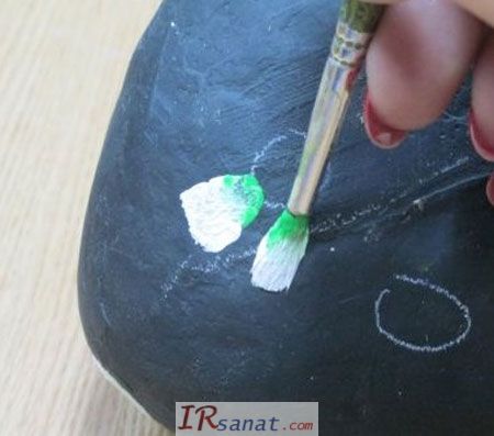 آموزش مرحله ای نقاشی روی سنگ,نحوه نقاشی روی سنگ